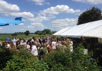 Tuinfeest 200 personen GEBRUIKEN VOOR  FEESTPLANNING