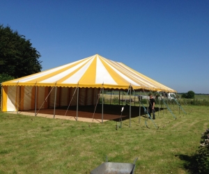 Tuinfeest tent 150m2 (2)